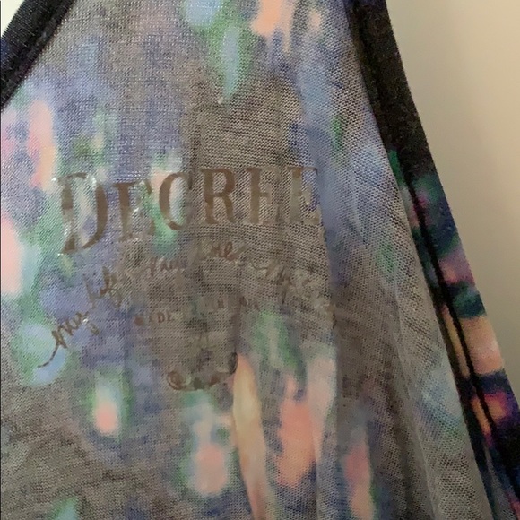 Decree Flowy Razorback Tank Top - Picture 3 of 5